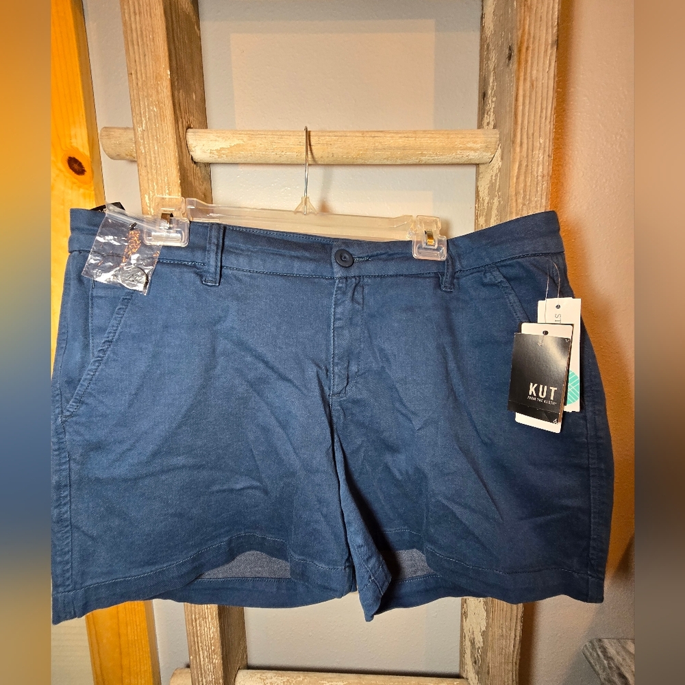 Kut from the Kloth Catherine Twill Women's Blue Shorts NWT Size 14